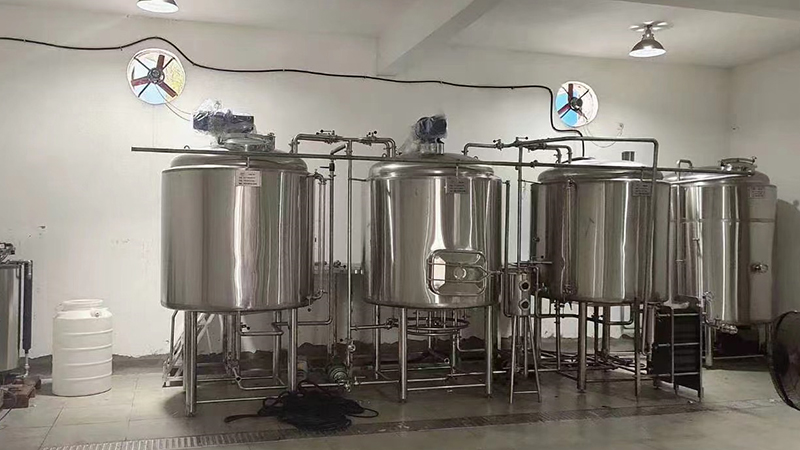 万载沧州075精酿啤酒厂